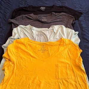 Set of 4 torrid t-shirts size 2